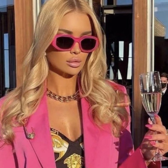 Sunglasses PINK Barbiecore BIGGIE VE4361 Designer Look - Picture 1 of 4